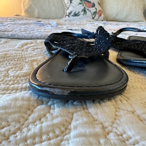 Cute black beaded flat sandals, gently used but good condition! Size 9 - Picture 4 of 5